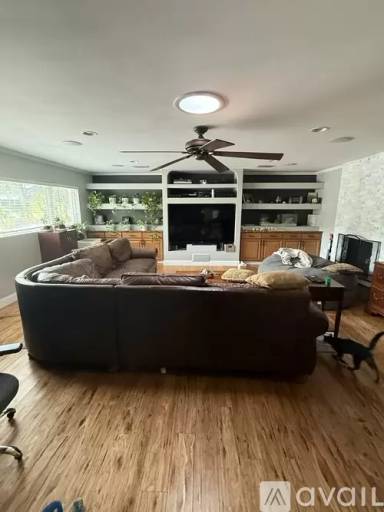 Main picture of 731 Northwood Cir