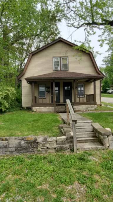 Main picture of 1106 N Jackson St
