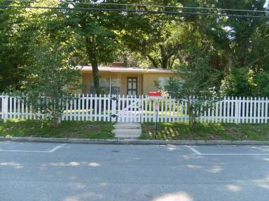 Main picture of 519 NW 19th St
