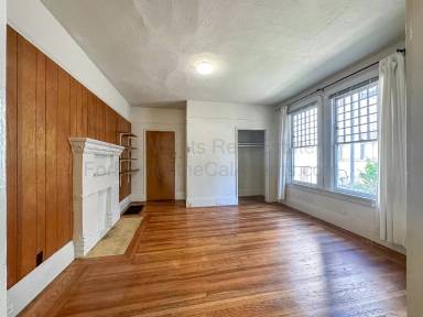 Main picture of 2710 Haste St