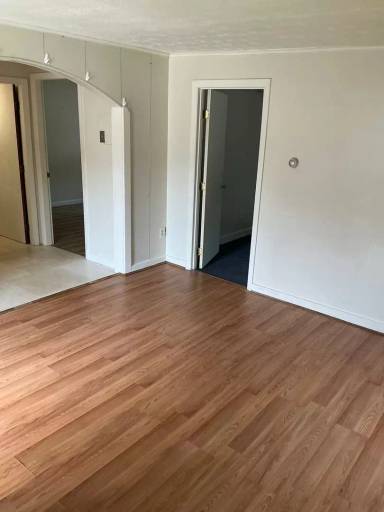 Main picture of 204 Mount Vernon Ave