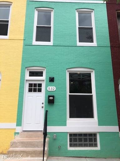 Main picture of 526 E 27th St