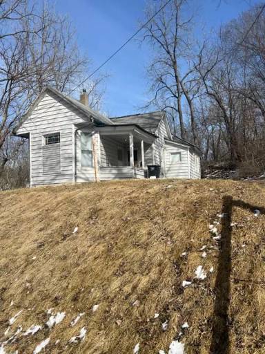 Main picture of 718 N Wapello St