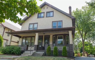 Main picture of 2351-2405 Summit St