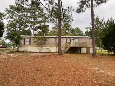Main picture of 2765 Pinecrest Dr