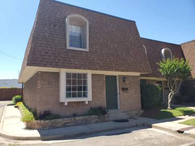 Main picture of 5155 Wayneland Dr