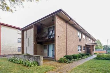 Main picture of 1205 N La Grange Rd