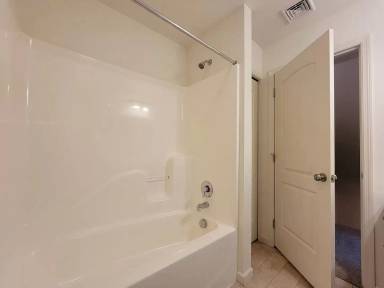 Main picture of 688 Winding Ln
