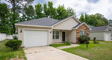 Main picture of 860 Slidingrock Ln