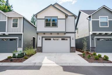 Main picture of 13732 NW 7th Pl