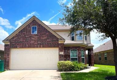 Main picture of 14914 Vinegrove Falls Ct