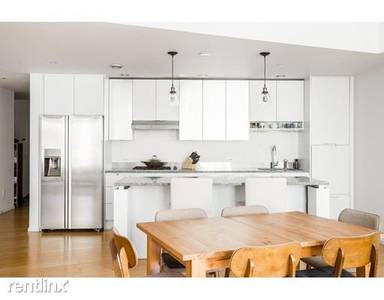 Main picture of Macallen Building