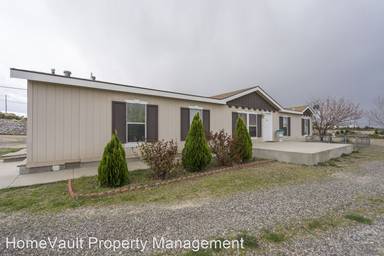 Main picture of 5600 Yarrow Trl