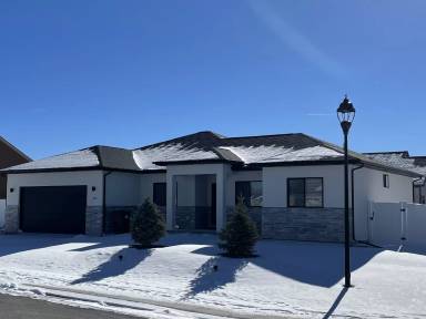 Main picture of 1548 Hickory Dr