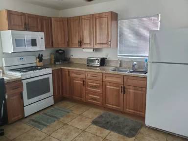 Main picture of 517 Vine Way