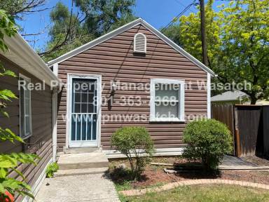 Main picture of 759-763 E Logan Ave Duplex