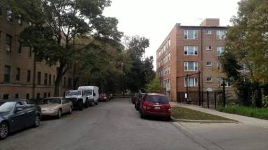 Main picture of 2424 W Estes Ave