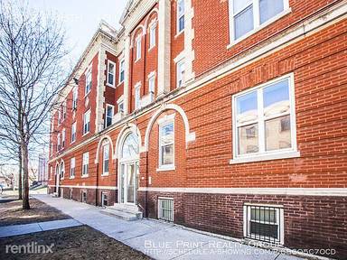 Main picture of 207 E 46th St