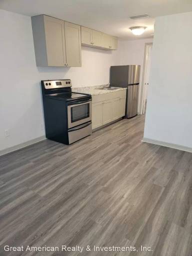 Main picture of 1259 S Elmwood Dr