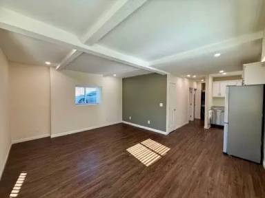 Main picture of 33534 4th St