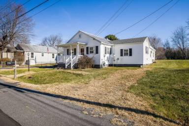 Main picture of 1807 Orchard Ln
