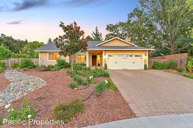 Main picture of 126 Palo Verde Ct