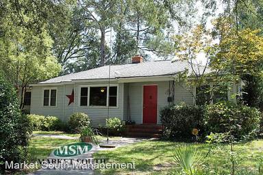 Main picture of 325 Oxford Dr