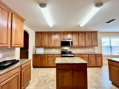 Main picture of 1005 Tallahassee Dr