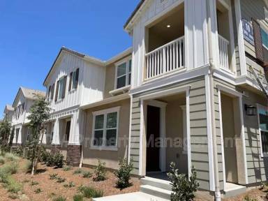 Main picture of 4254 S Hermosa Paseo