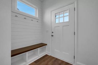 Main picture of 3699 Meadow Vista Ln