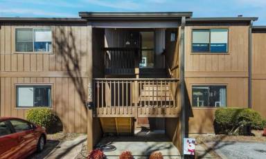 Main picture of 319 Greenville Hwy