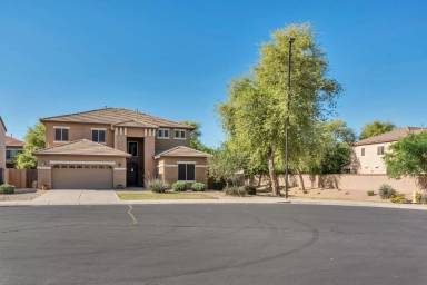 Main picture of 3325 E Geronimo Ct