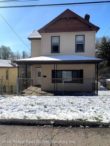 Main picture of 51 Briggs St