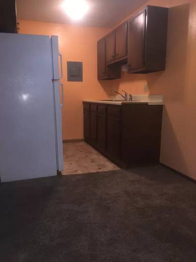 Main picture of 1550 Collegeway