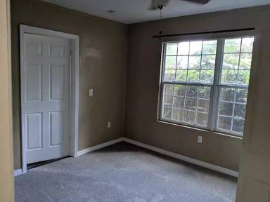 Main picture of 838 Meridale Ave