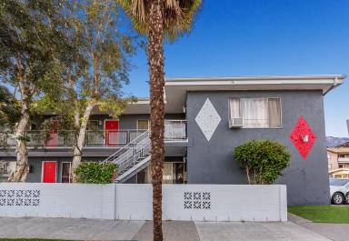 Main picture of 1092 Gladys Ave Apartments