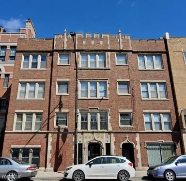 Main picture of 834 W Fullerton Ave