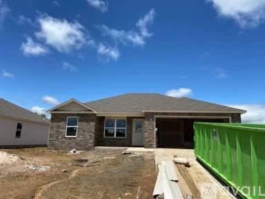 Main picture of 104 Sunland Dr