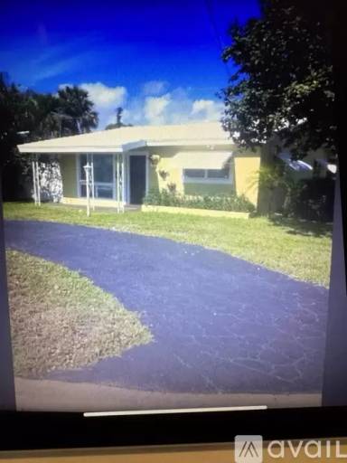Main picture of 1297 NE 34th St