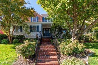 Main picture of 5101 27th St N