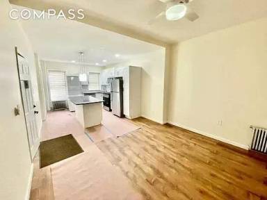 Main picture of 952 Atlantic Ave