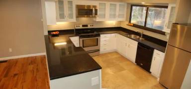 Main picture of 8710 Park Ln