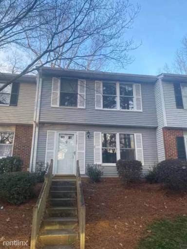 Main picture of 7743 Ohmann Ct