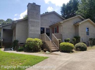 Main picture of 204 Wildwood Dr