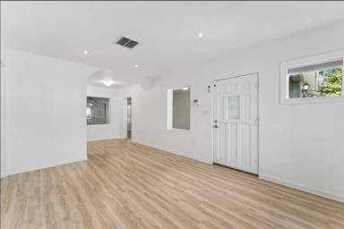 Main picture of 447 N Phelps Ave