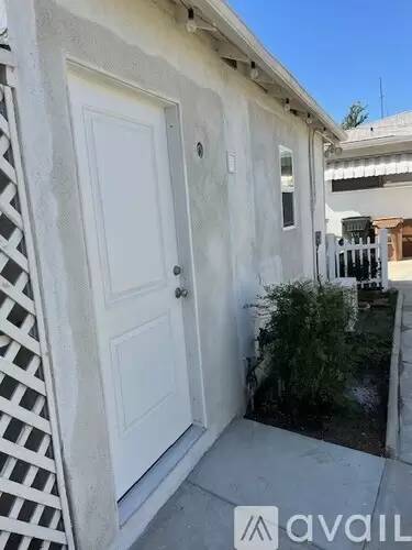 Main picture of 136 Orange Grove Ave