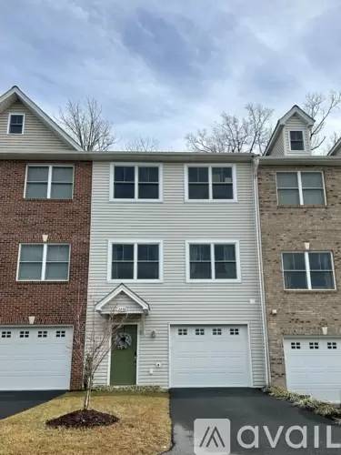 Main picture of 2238 Deyerle Ave