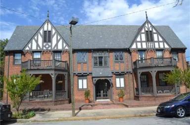 Main picture of 210 N Stafford Ave