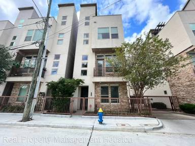 Main picture of 1421 Wagner St
