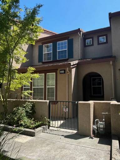 Main picture of 2216 Bell Flower Ln